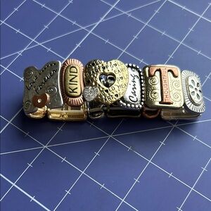 Mother’s Day stretchy bracelet with all sweet messages on slide charms for mom